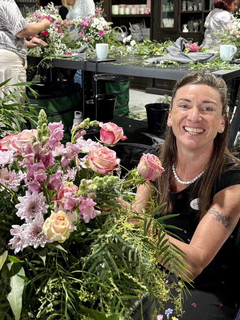Weekly Floristry Classes Langwarrin | Flower Arranging Workshops Melbourne