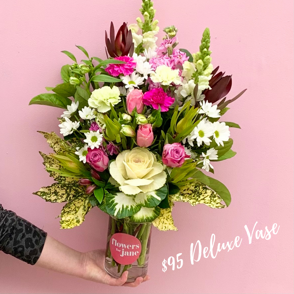 How do I trust a florist when ordering flowers online for delivery in Melbourne?