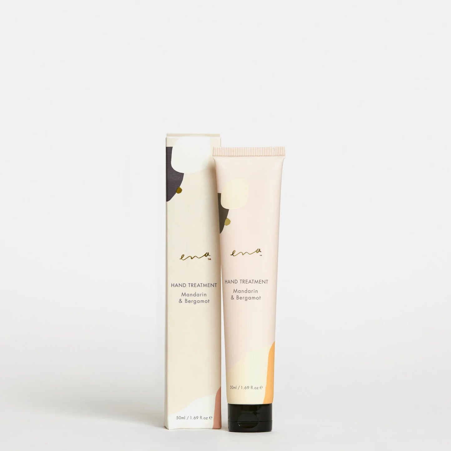 
                  
                    Ena hand cream and soap gift bag
                  
                