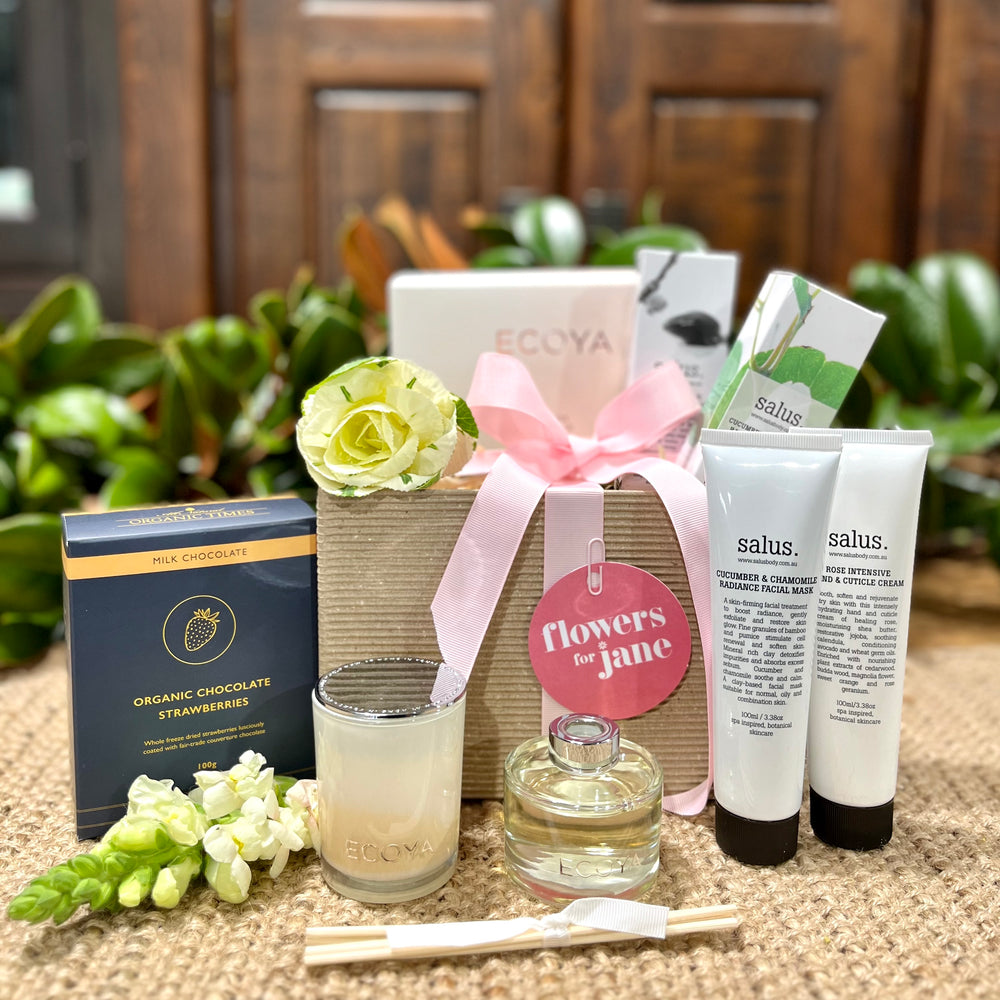 Candle & Hand Cream Gift Set