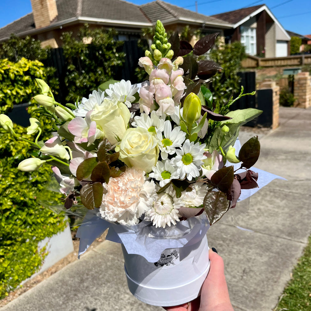 Order by 2pm for Same day flower delivery to Langwarrin, Frankston