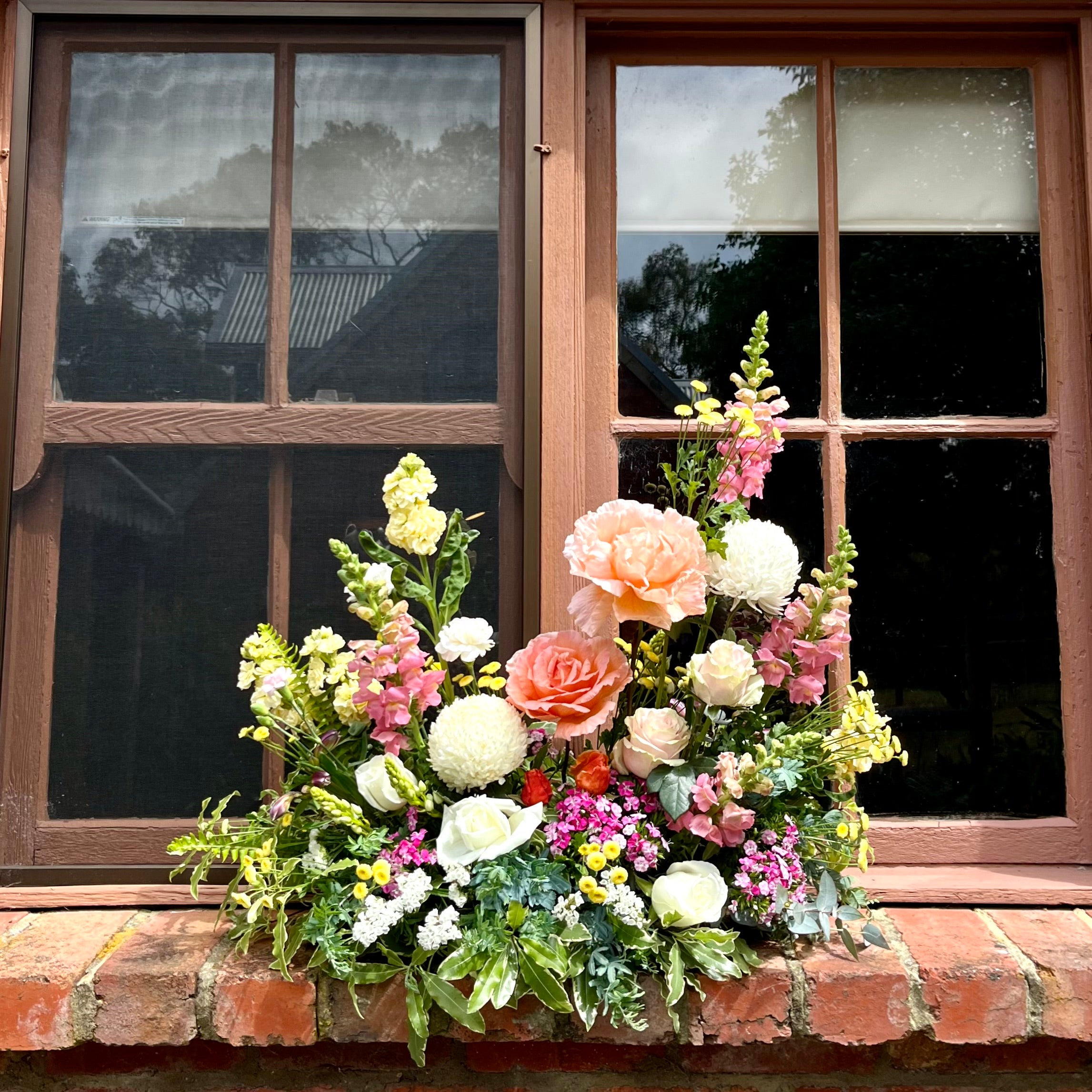 Same day Flower delivery Langwarrin Florist Melbourne Flowers For Jane