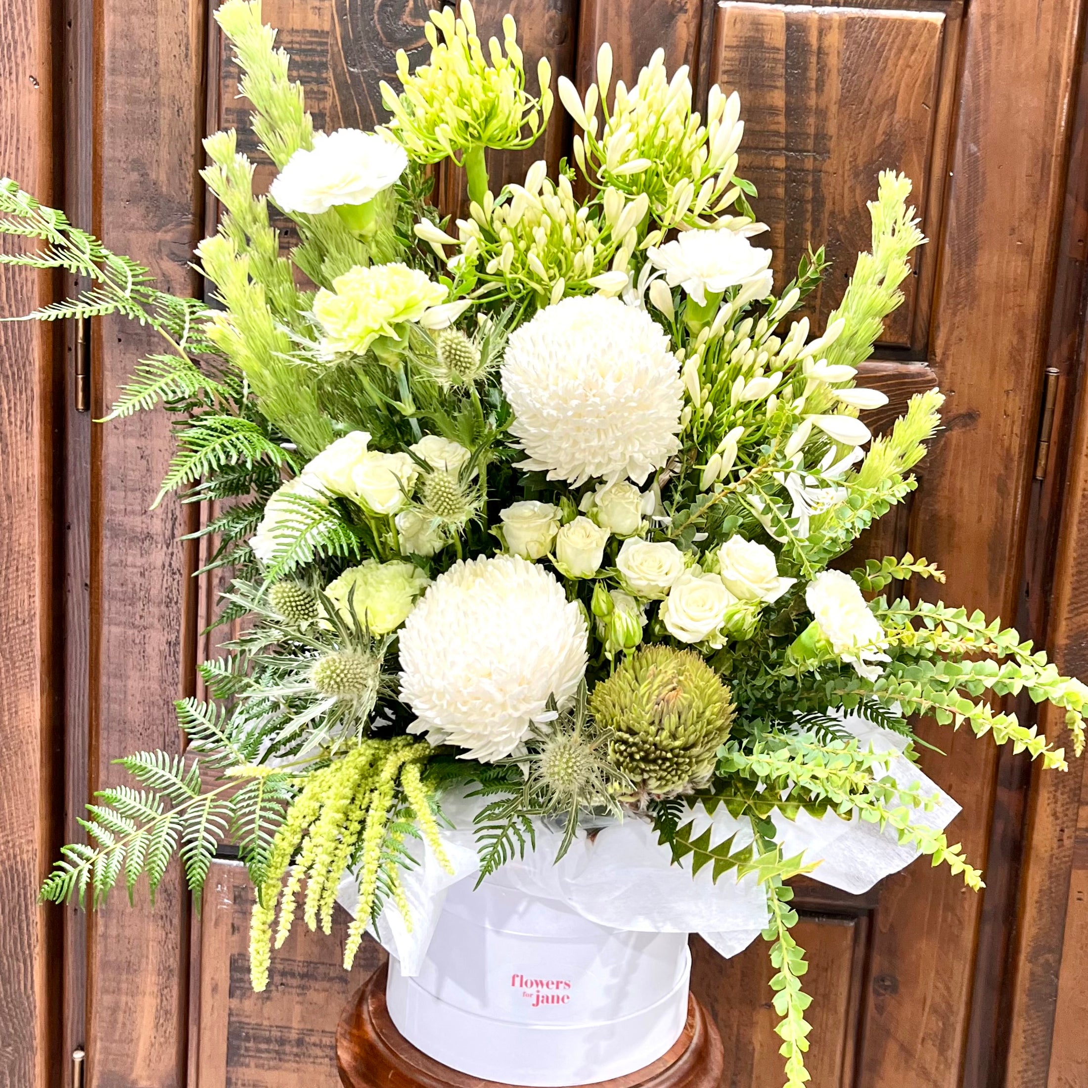 Send flowers Same day delivery with Langwarrin Florist shop Flowers