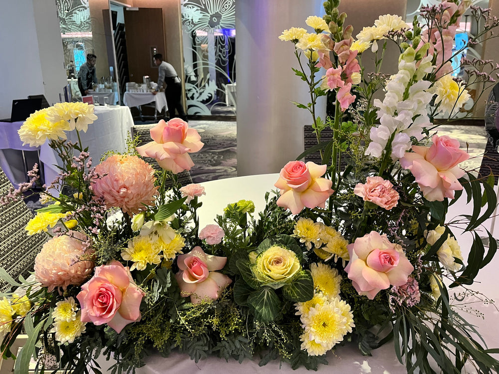 
                  
                    Blooming meadow centerpiece
                  
                